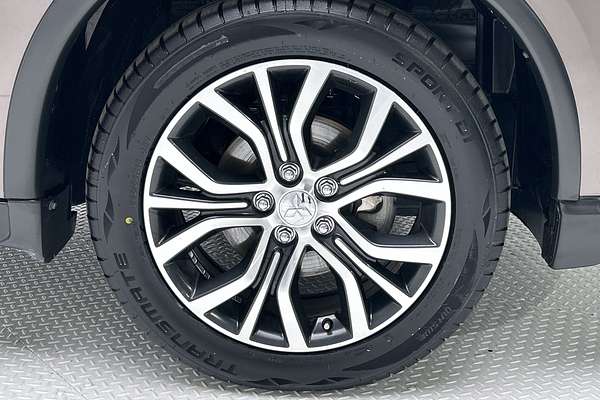2016 Mitsubishi Outlander LS ZK thumb-9