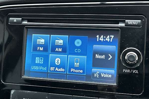 2016 Mitsubishi Outlander LS ZK thumb-15