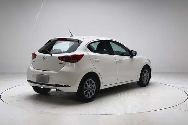 2024 Mazda 2 G15 Pure DJ Series thumb-7