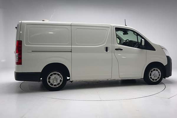 2021 Toyota Hiace GDH300R LWB thumb-8