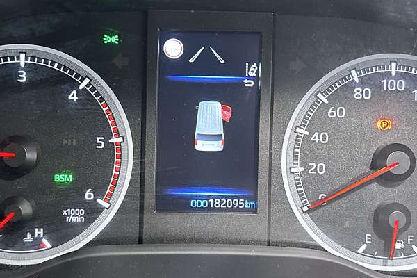 2021 Toyota Hiace GDH300R LWB thumb-12
