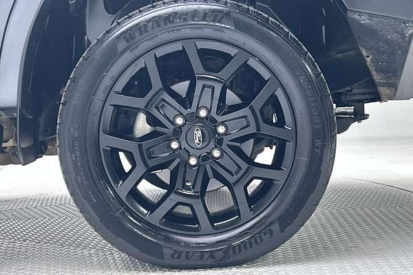 2024 Ford Everest Sport 3.0L thumb-9