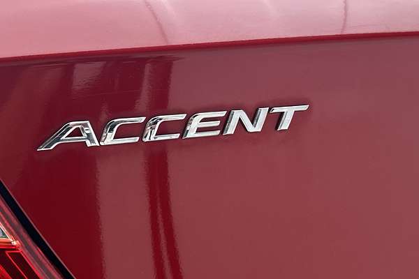2019 Hyundai Accent Sport RB6 thumb-21