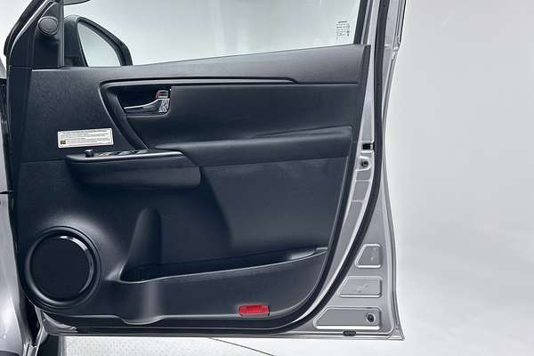 2020 Toyota Fortuner GX GUN156R thumb-18