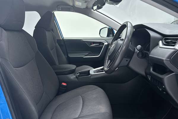 2021 Toyota RAV4 GXL MXAA52R thumb-12