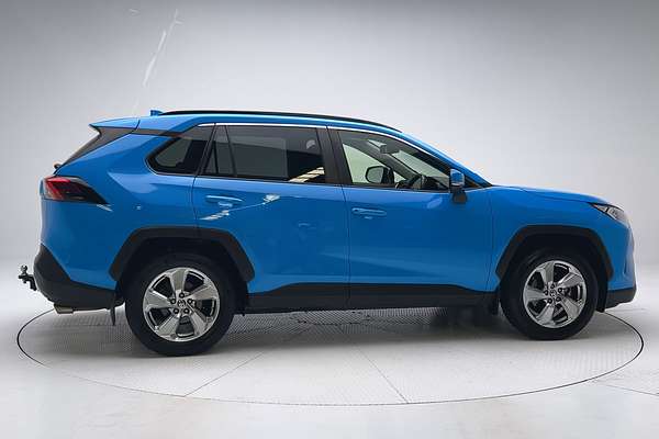 2021 Toyota RAV4 GXL MXAA52R thumb-8