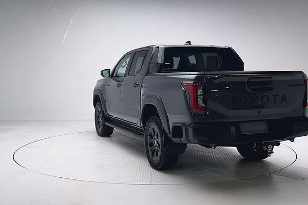 2025 Toyota Hilux Rogue 48V GUN227R 4X4 thumb-6