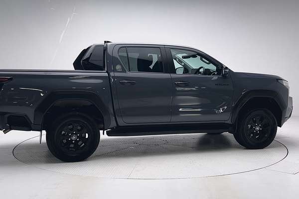 2025 Toyota Hilux Rogue 48V GUN227R 4X4 thumb-8
