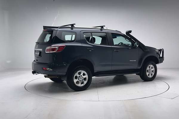 2018 Holden Trailblazer LT RG thumb-2