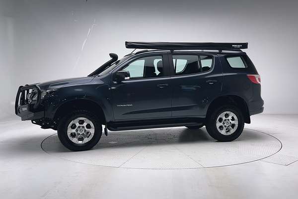 2018 Holden Trailblazer LT RG thumb-6
