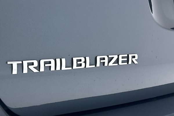 2018 Holden Trailblazer LT RG thumb-21