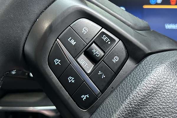 2025 Ford Everest Sport 2.0L thumb-16