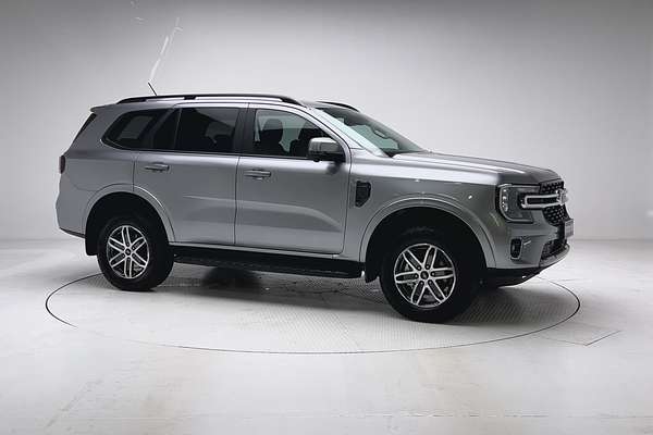 2026 Ford Everest Trend 2.0L thumb-3