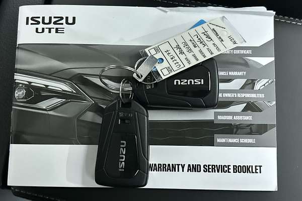 2026 Isuzu MU-X LS-M thumb-22
