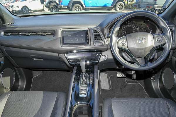 2020 Honda HR-V RS thumb-17
