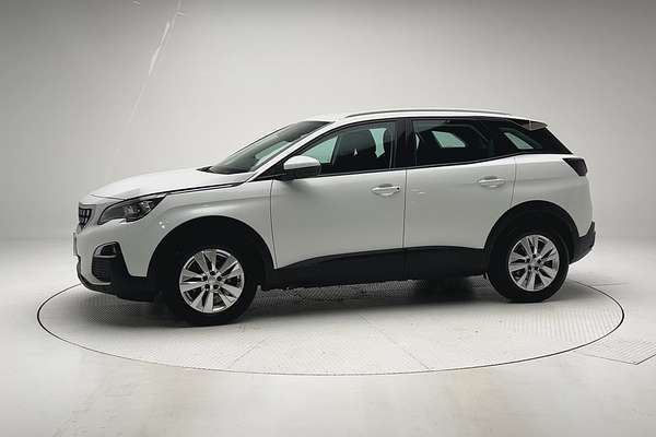 2018 Peugeot 3008 Active P84 thumb-6