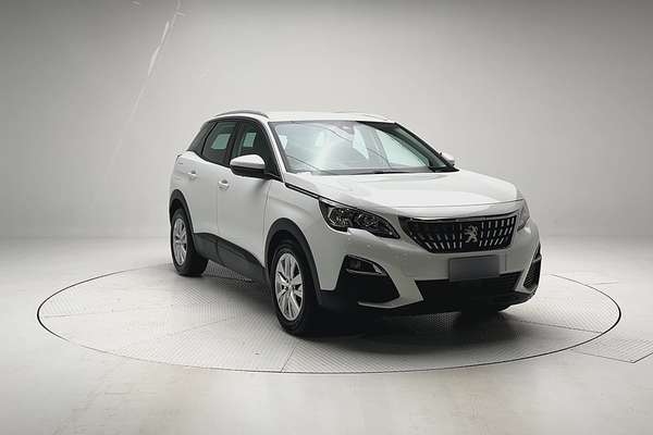2018 Peugeot 3008 Active P84 thumb-4