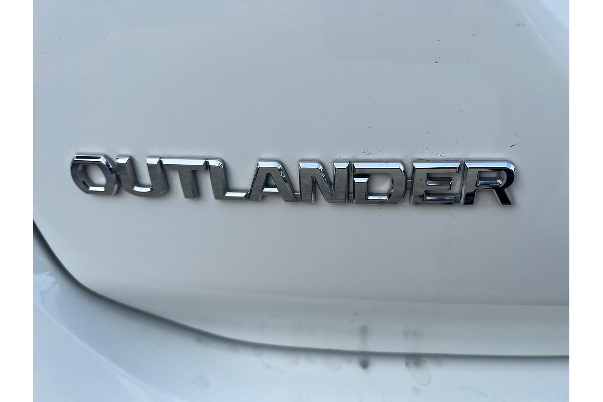 2019 Mitsubishi Outlander LS ZL