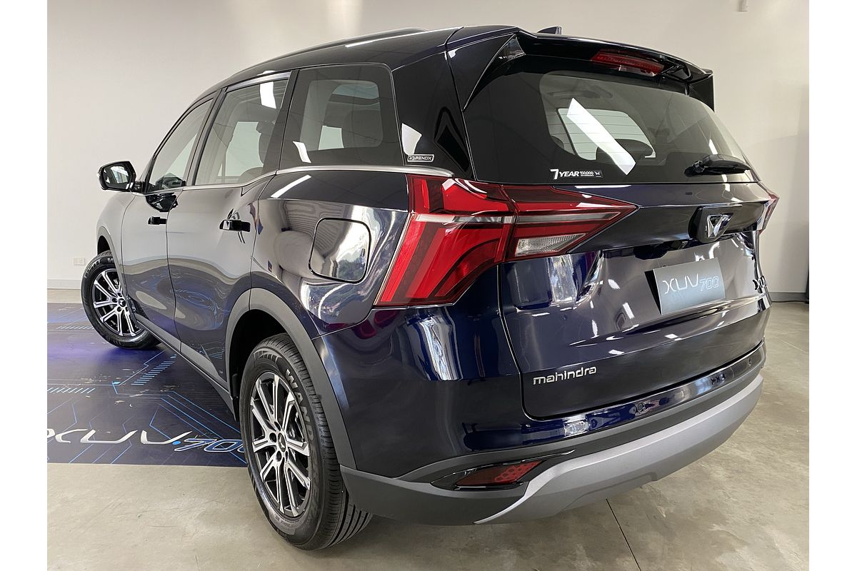 2025 Mahindra XUV700 AX7L