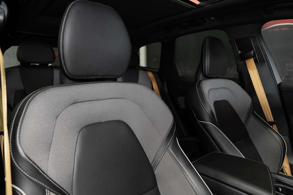 2021 Volvo XC60 T8 Polestar