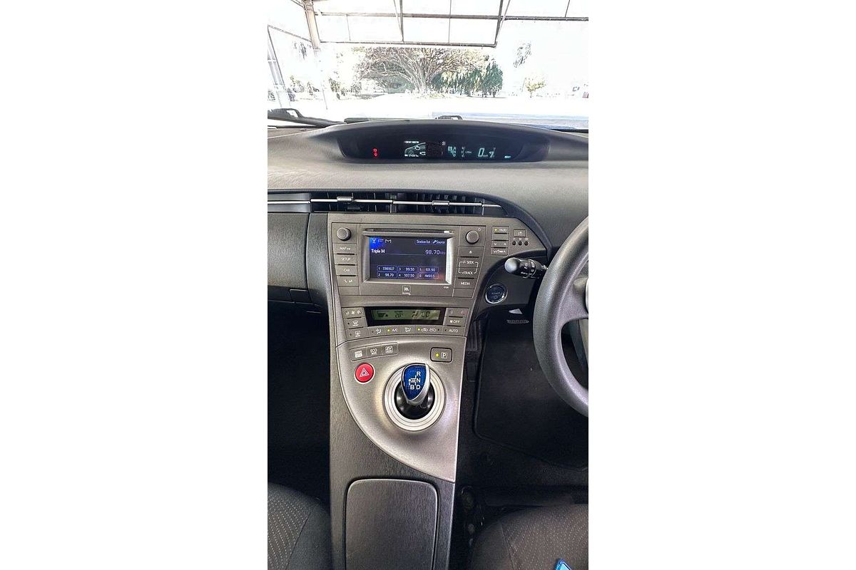 2013 Toyota Prius i-Tech ZVW30R