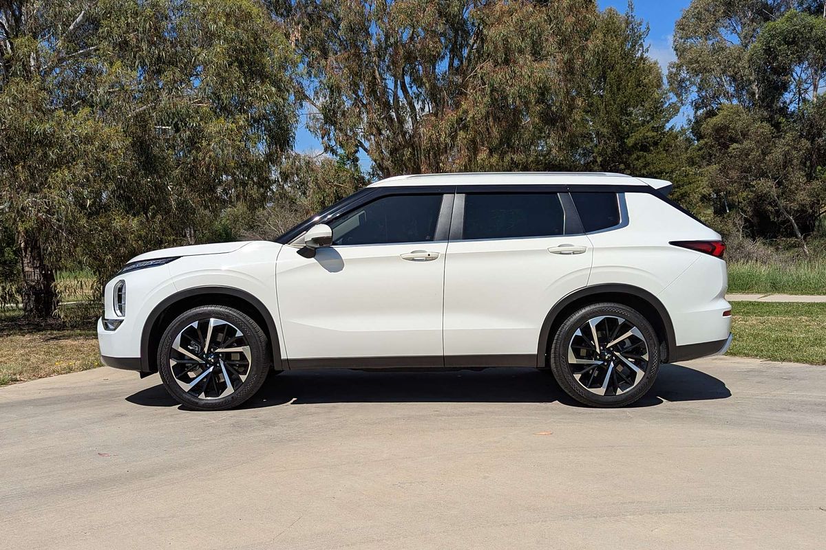 2022 Mitsubishi Outlander Aspire ZM