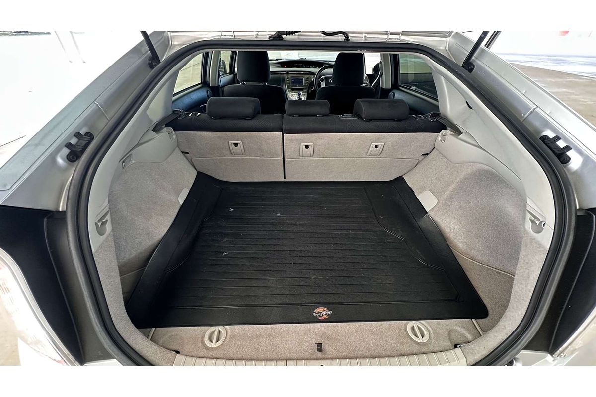 2013 Toyota Prius i-Tech ZVW30R