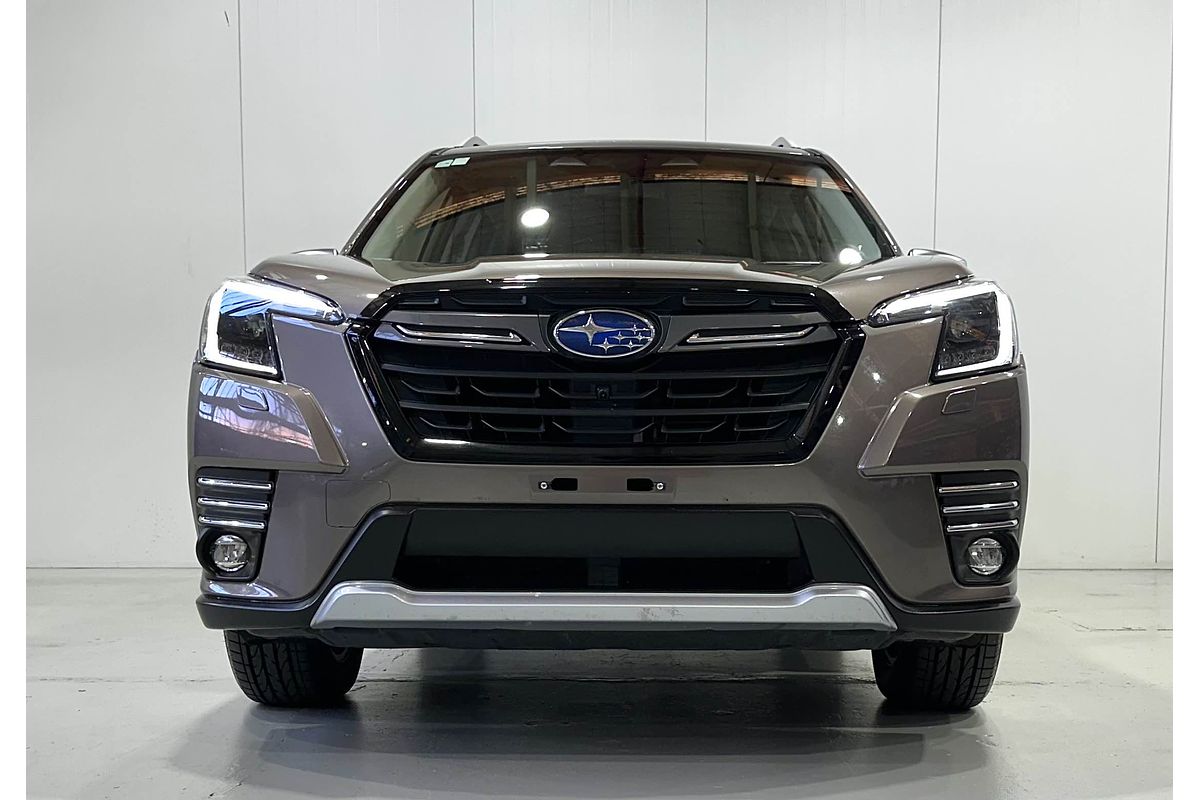 2022 Subaru Forester Hybrid L S5 4X4