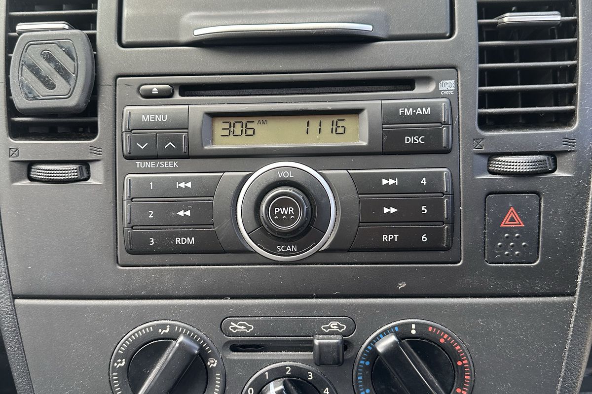 2008 Nissan Tiida ST C11