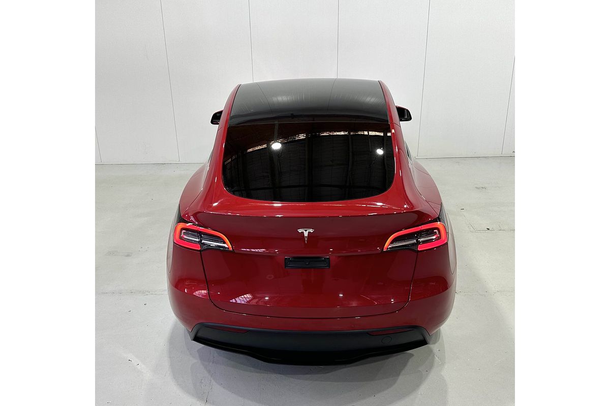 2022 Tesla Model Y Rear-Wheel Drive