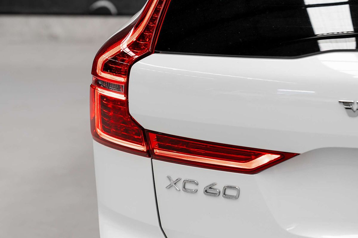 2021 Volvo XC60 T8 Polestar