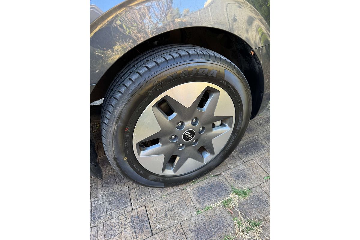 2021 Hyundai STARIA  US4.V1