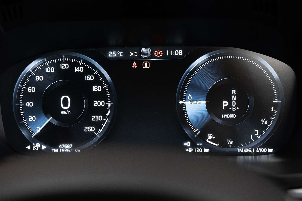 2021 Volvo XC60 T8 Polestar