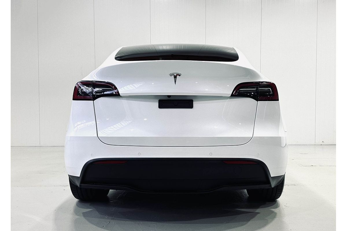 2023 Tesla Model Y Rear-Wheel Drive