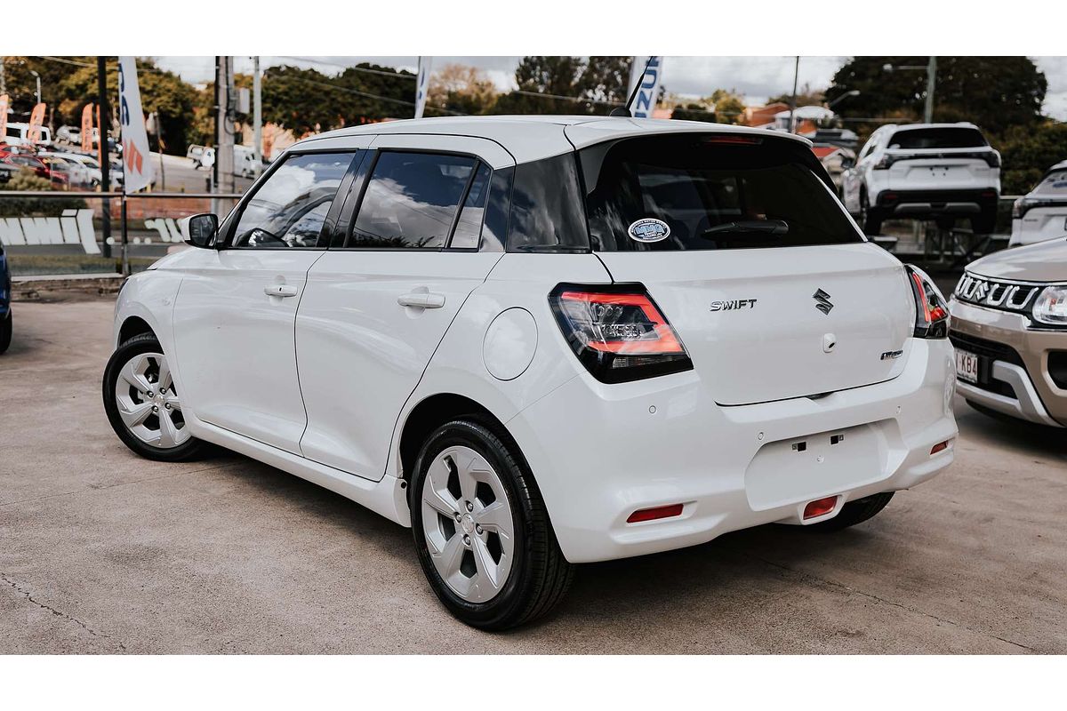 2024 Suzuki Swift Hybrid Plus UZ