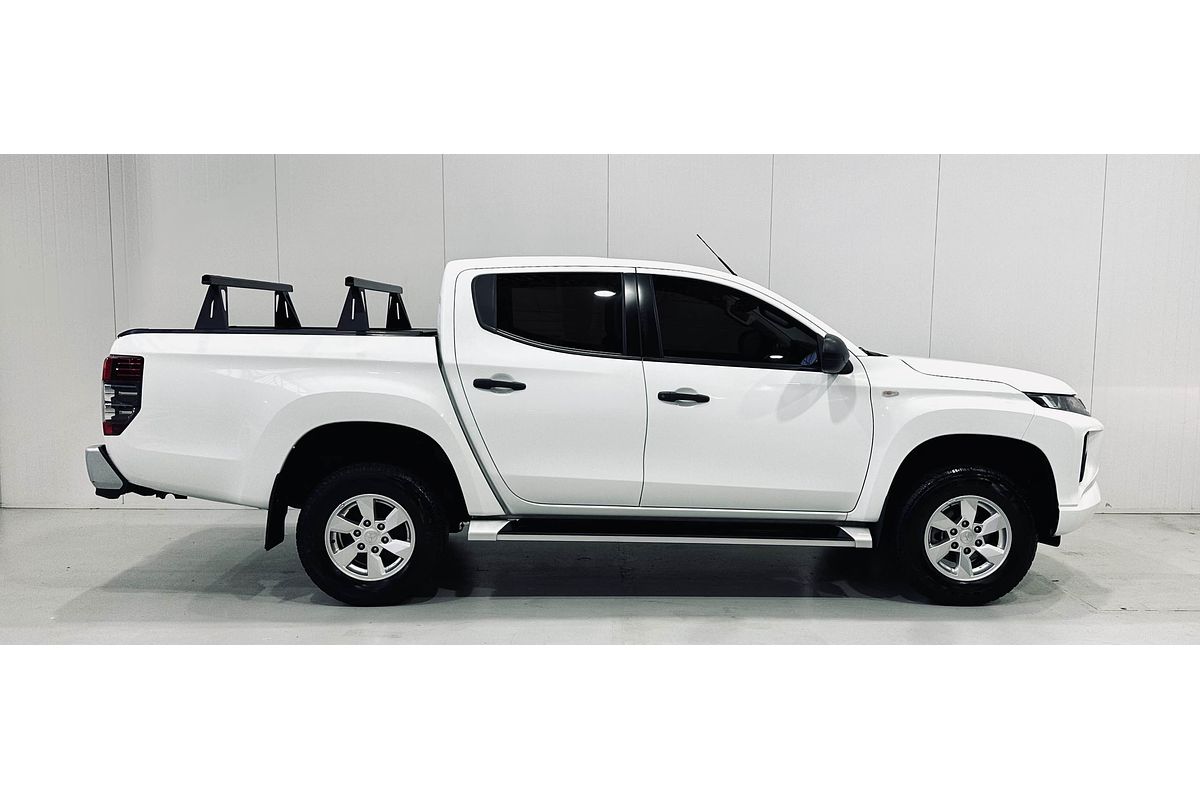 2021 Mitsubishi Triton GLX+ MR 4X4