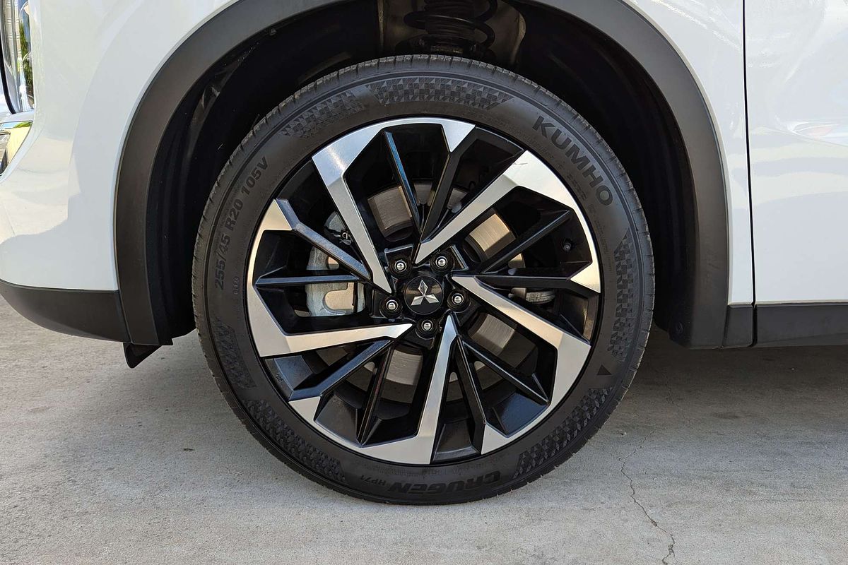 2022 Mitsubishi Outlander Aspire ZM