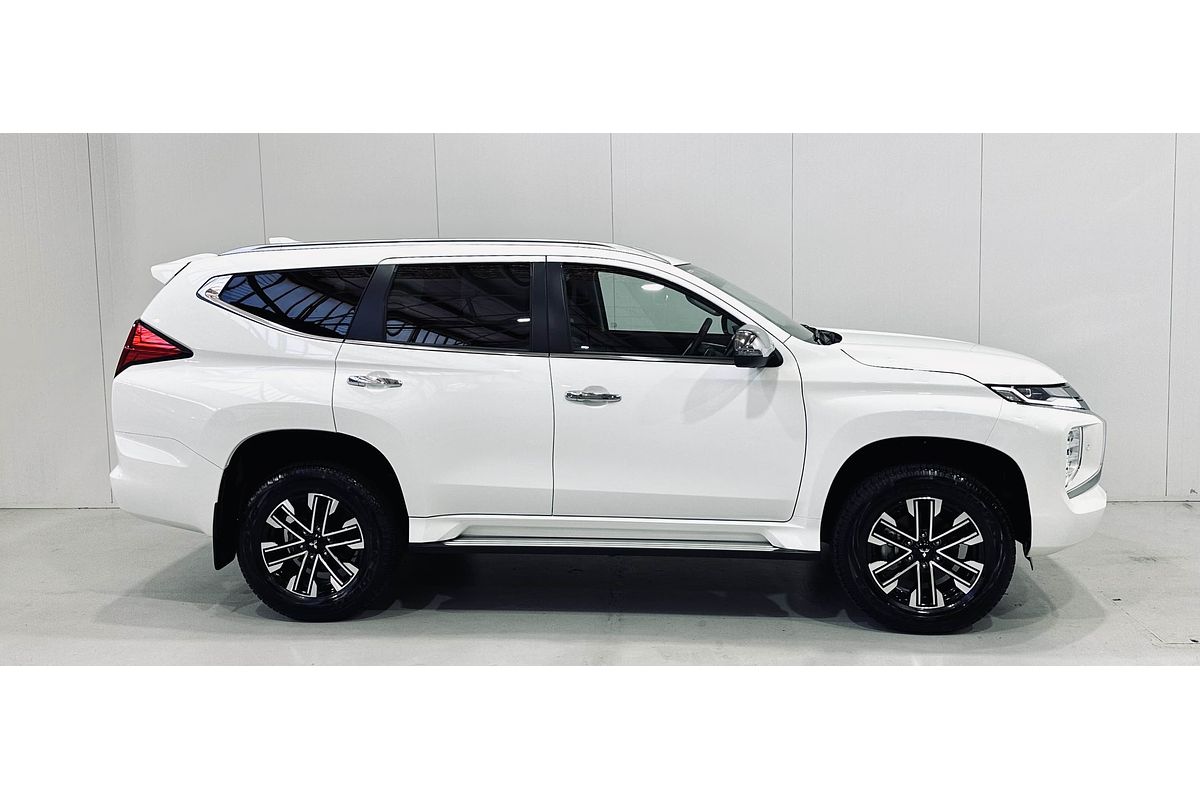 2024 Mitsubishi Pajero Sport Exceed QF 4X4