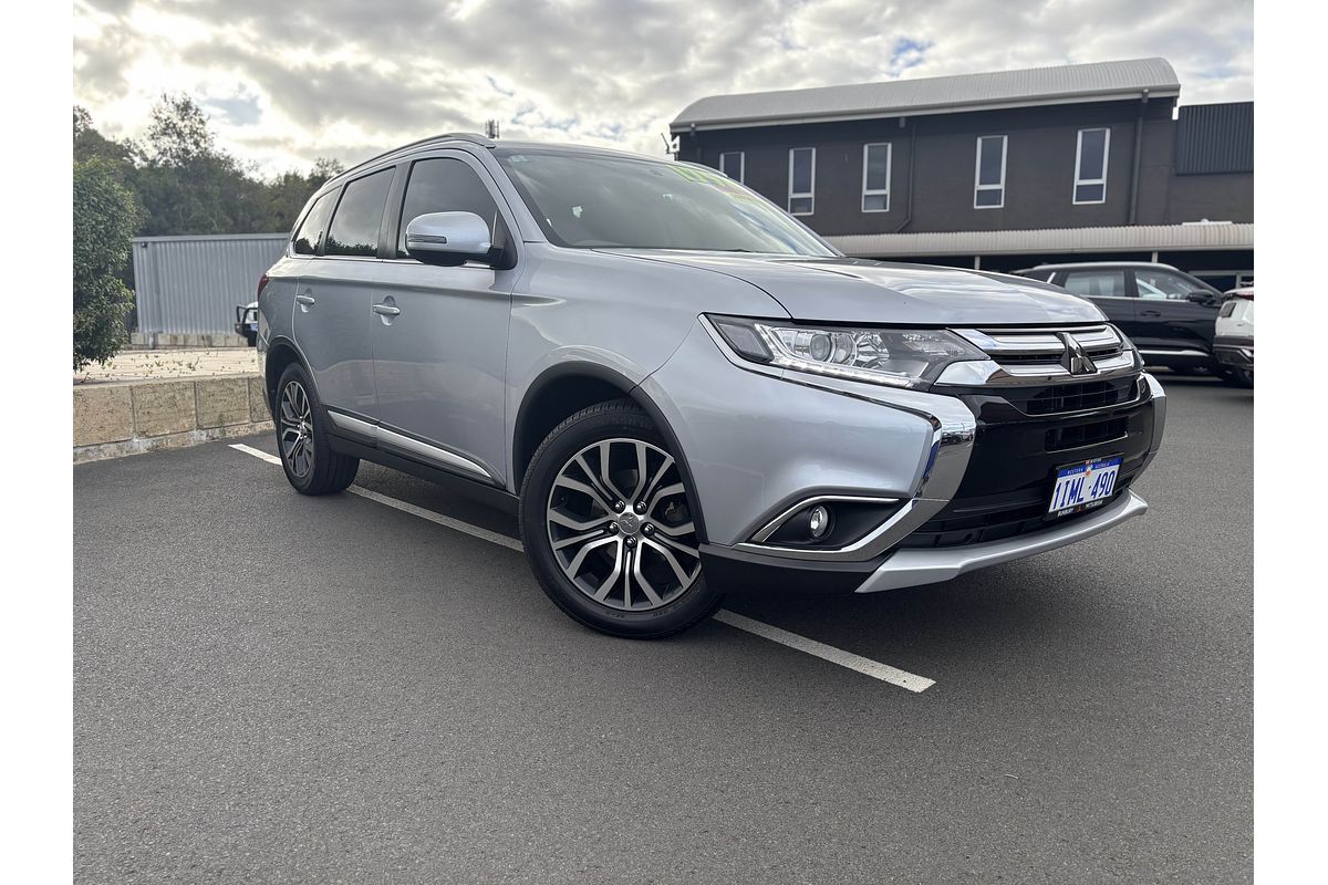 2016 Mitsubishi Outlander LS Safety Pack ZK