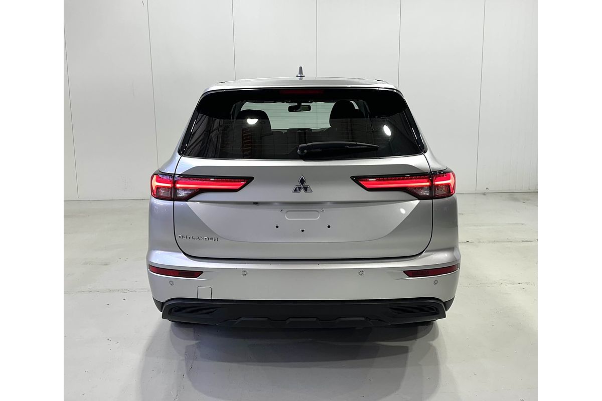 2023 Mitsubishi Outlander ES ZM 2WD