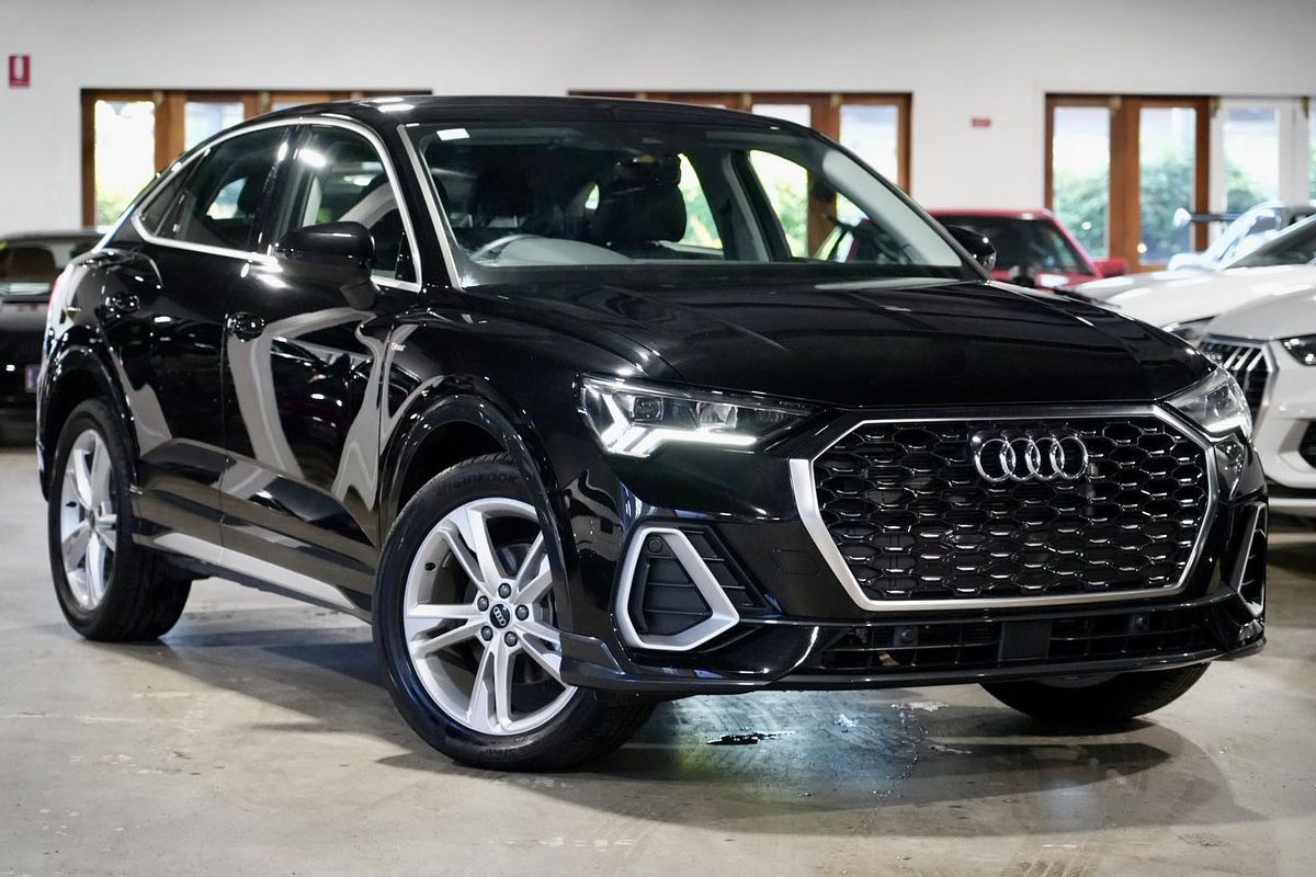 2024 Audi Q3 35 TFSI S line F3
