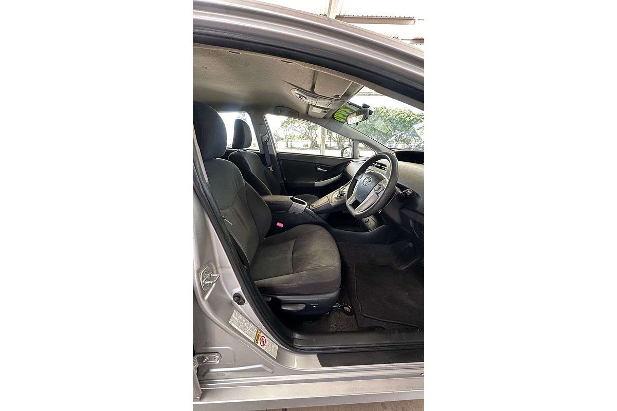 2013 Toyota Prius i-Tech ZVW30R
