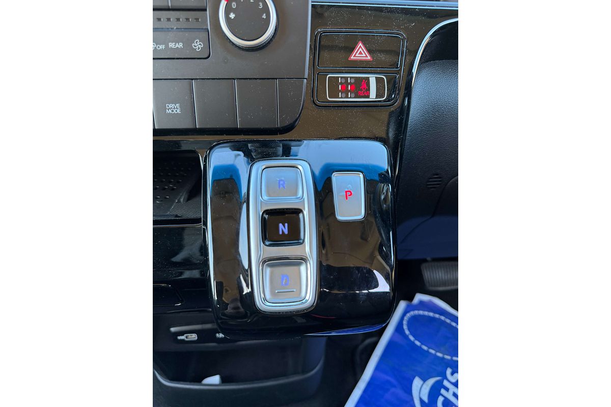 2021 Hyundai STARIA  US4.V1