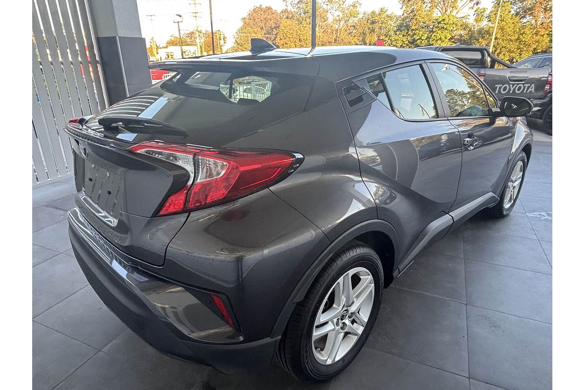 2020 Toyota C-HR NGX10R