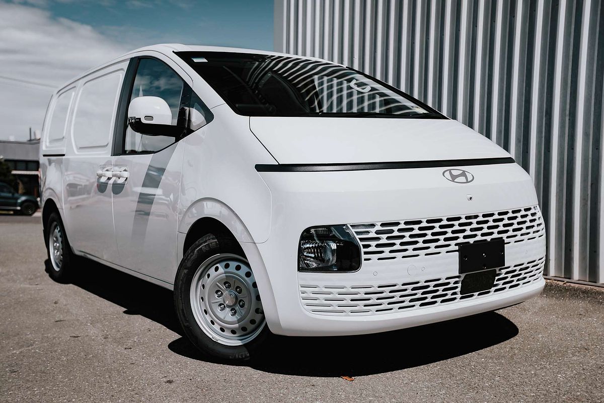2025 Hyundai STARIA LOAD  US4.V3