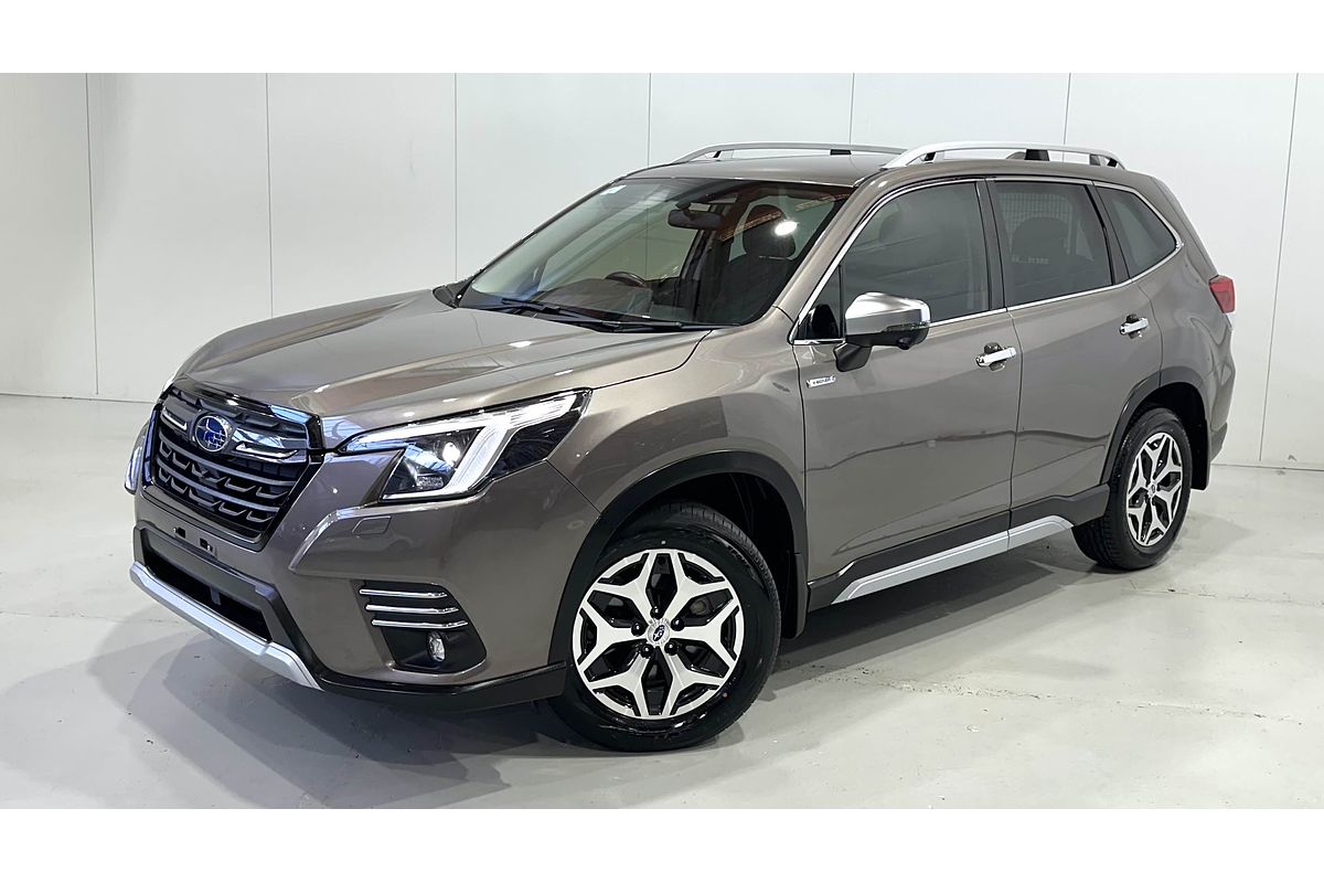 2022 Subaru Forester Hybrid L S5 4X4