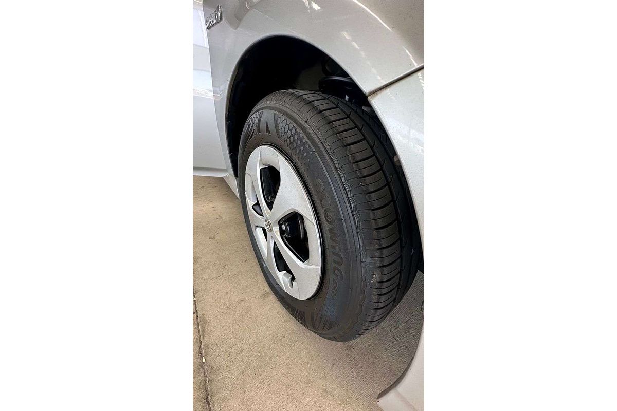 2013 Toyota Prius i-Tech ZVW30R