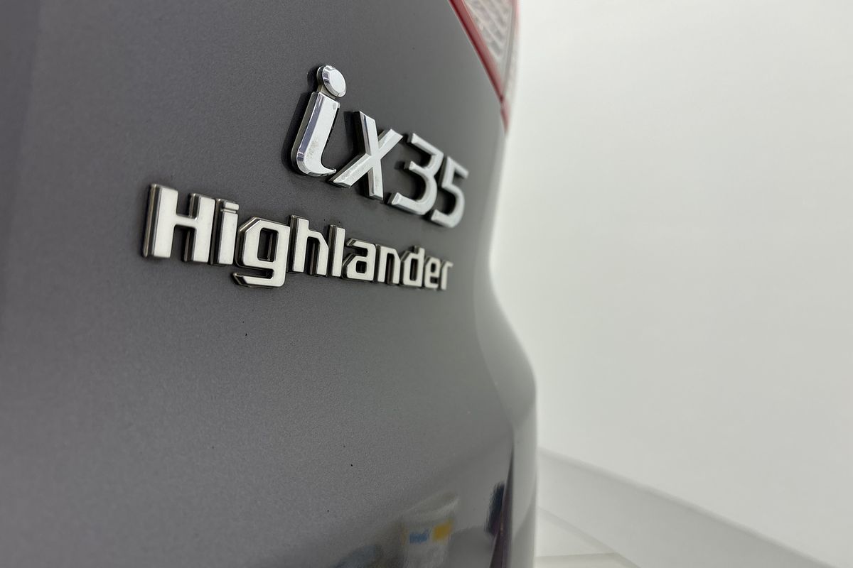 2001 Hyundai iX35 Highlander LM