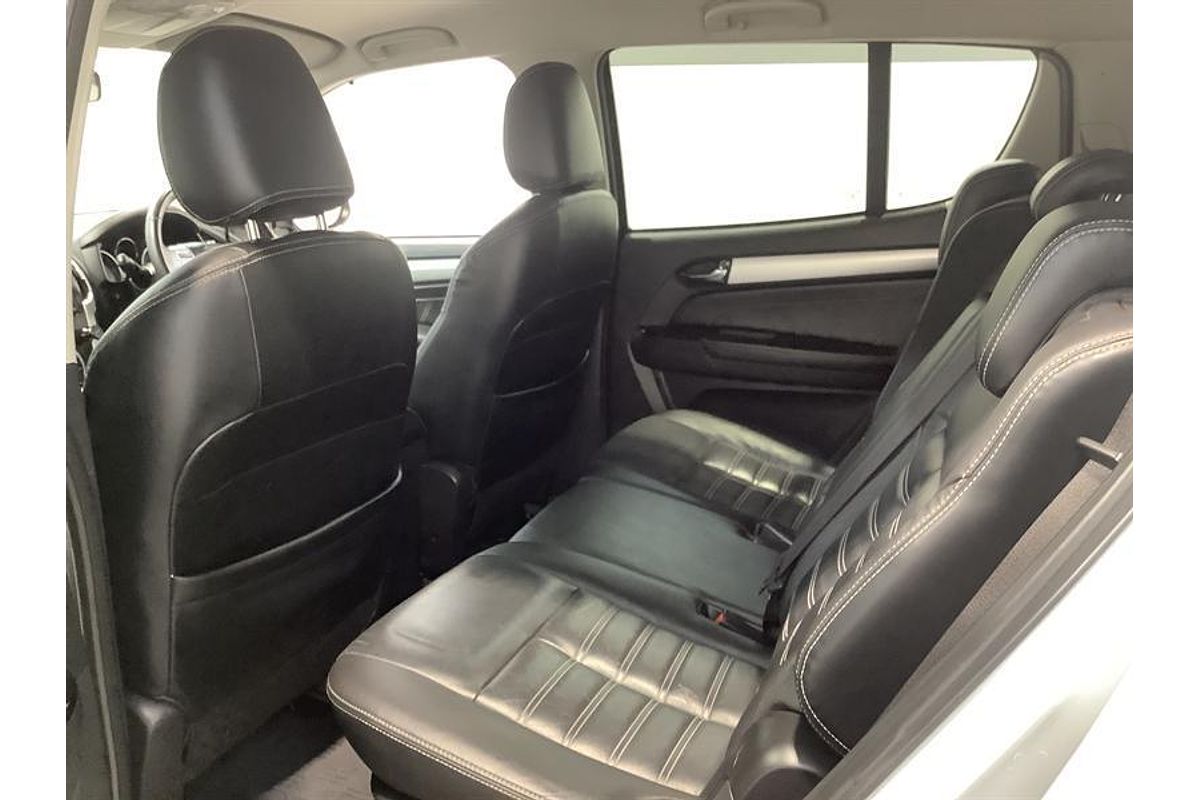 2018 Isuzu MU-X LS-T