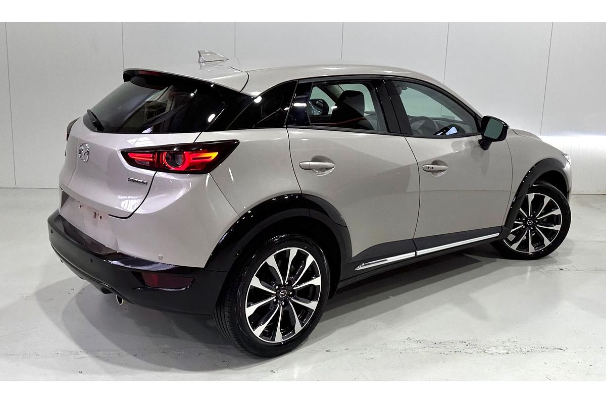 2022 Mazda CX-3 sTouring DK